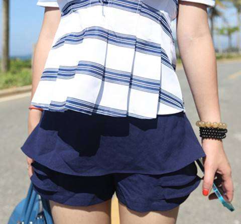 Cutie Summer Shorts With Details  Size : S/M (Available in Black only)